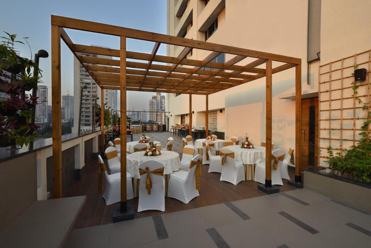 Krishna Palace Hotel Мумбаї Екстер'єр фото
